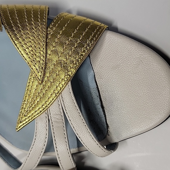 VALENTINO GARAVANI FOLIAGE SLIDE SANDAL GOLD/WHITE SZ 37 1/2EU 7.5US AUTHENTIC - Picture 13 of 16